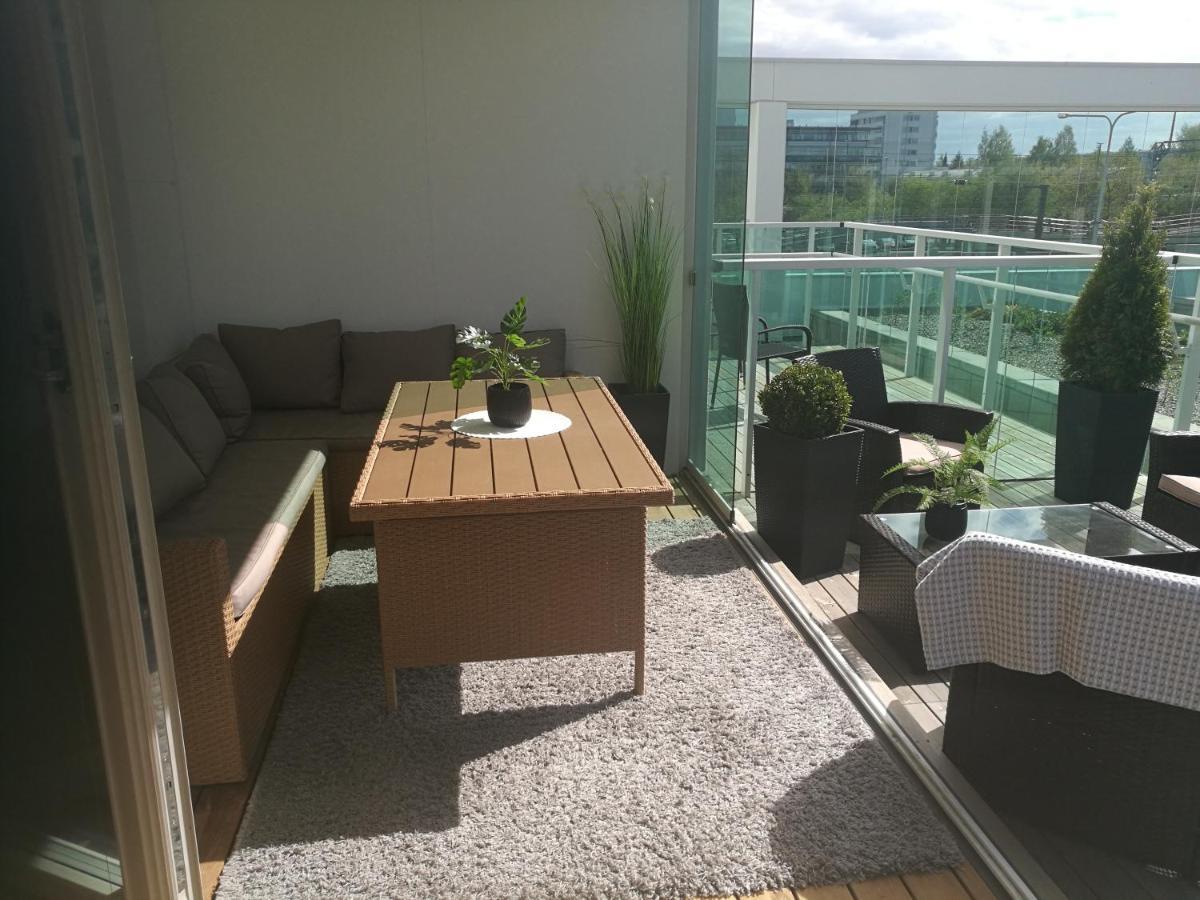 Starhomes Double Lux 8 Оулу Екстериор снимка