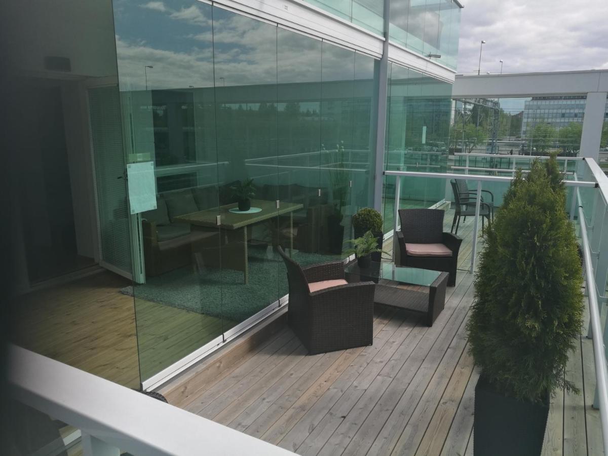 Starhomes Double Lux 8 Оулу Екстериор снимка