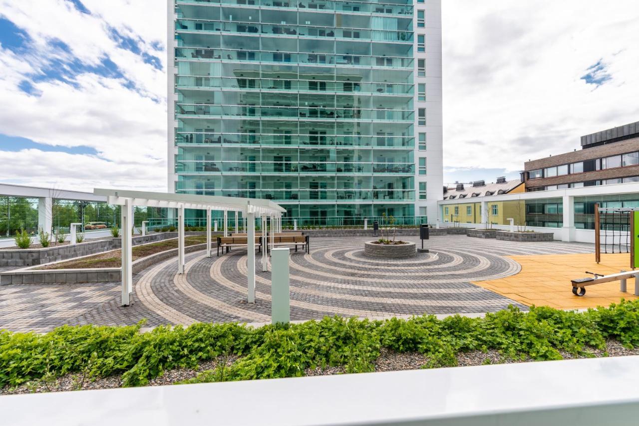 Starhomes Double Lux 8 Оулу Екстериор снимка